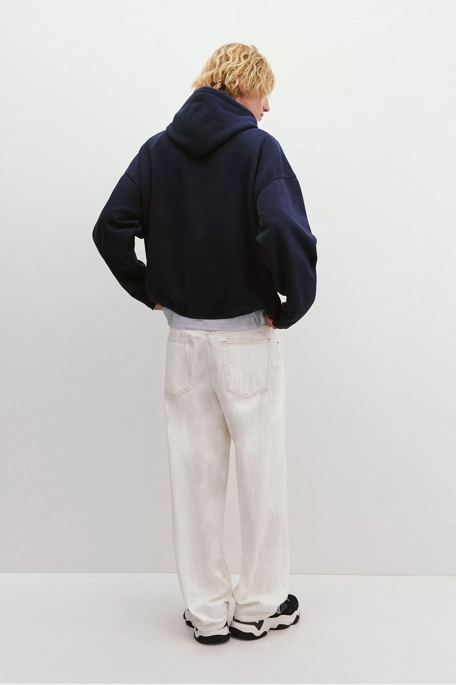 Hoodie Sin Miedo Oversize - Imagen 2